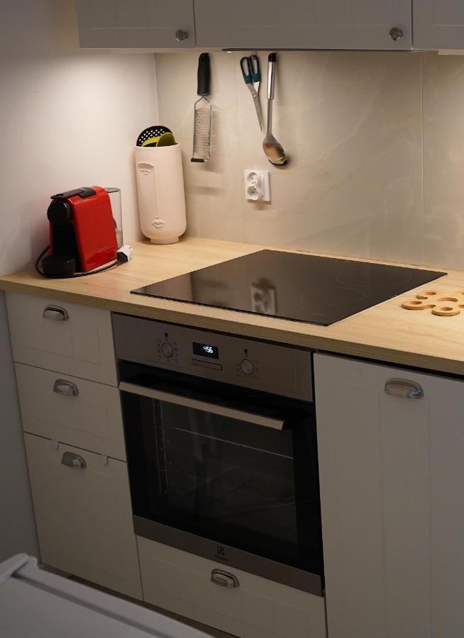 Nice Apartament With Small Tub Varsovia Exterior foto
