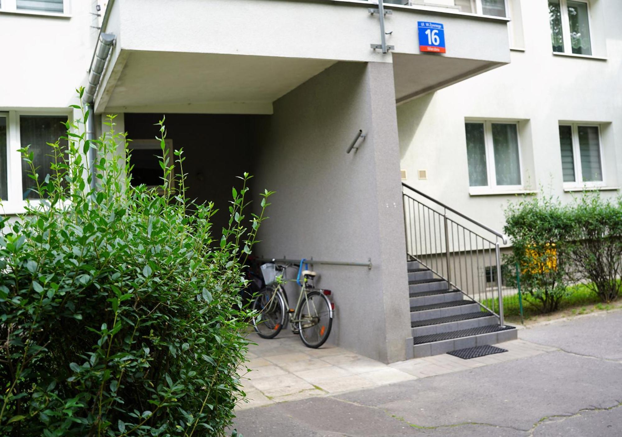 Nice Apartament With Small Tub Varsovia Exterior foto